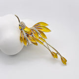 New Cute Vivid Flying Bird Brooch Ladies  Animal Hummingbird Phoenix Pigeon Crane Flamingo Pin Buckle Party Leisure